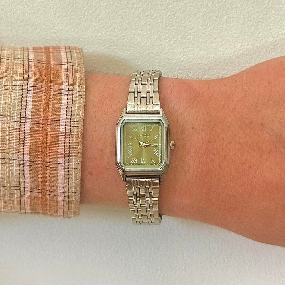 Y2K Silver Gold Dial Quartz Watch with Roman Numerals Unisex 8.5" New